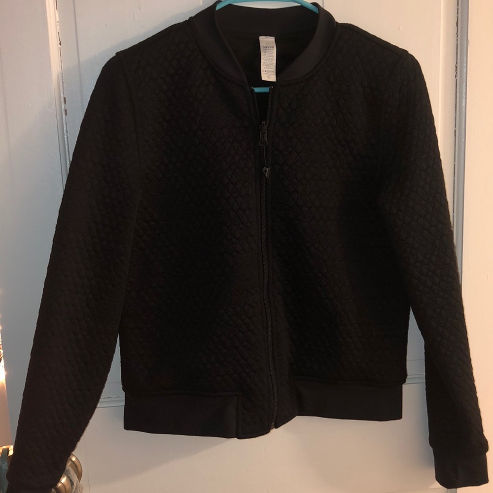 Ivivva Girls Boack Zipper Up Jacket - Size 14